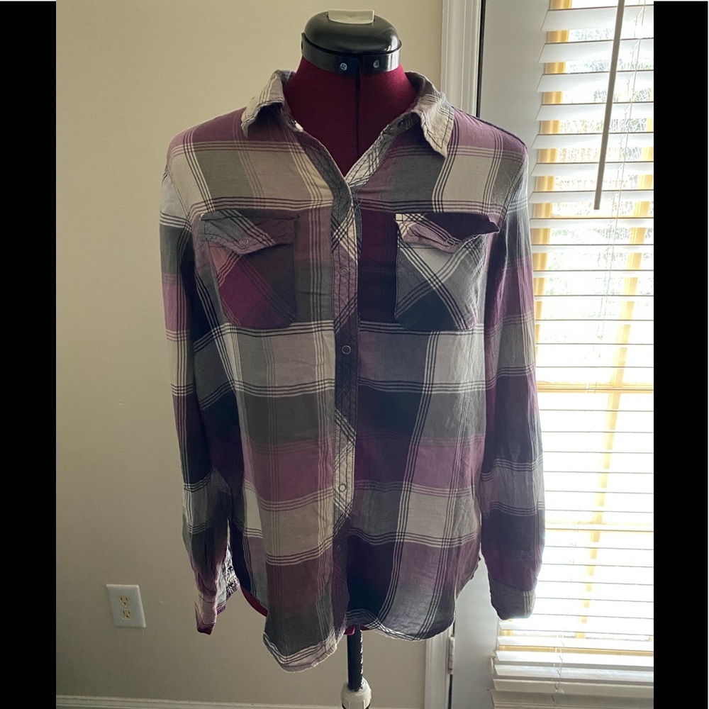 Plaid top